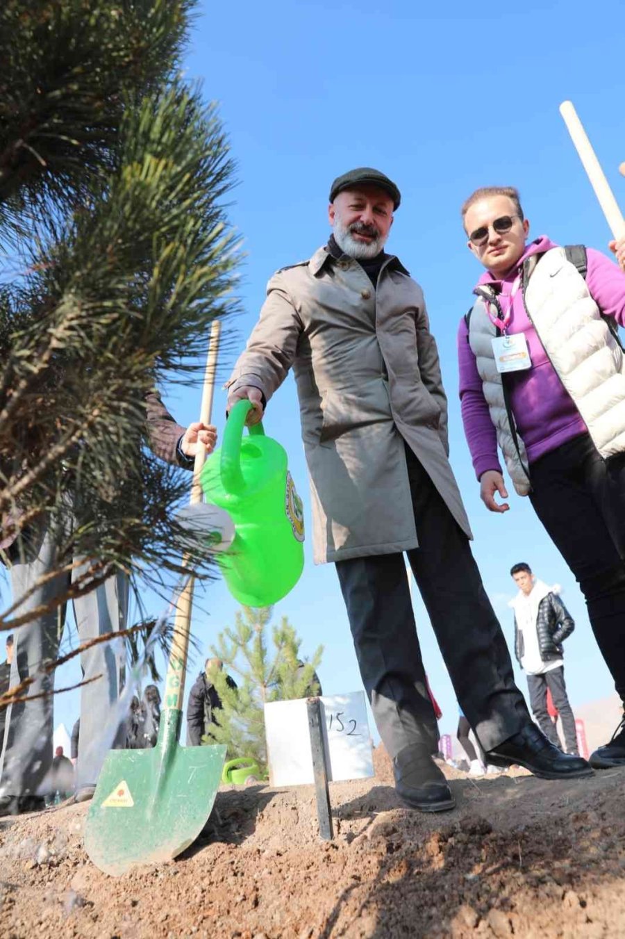 Kayseri’nin Denizi Kuşçu’da, Ağaç Dikme Etkinliği Gerçekleştirildi