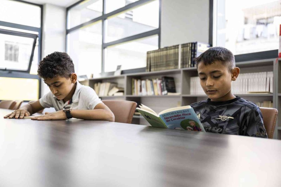 Hal Mahallesi Kütüphanesi Öğrencilerin İkinci Evi Oldu