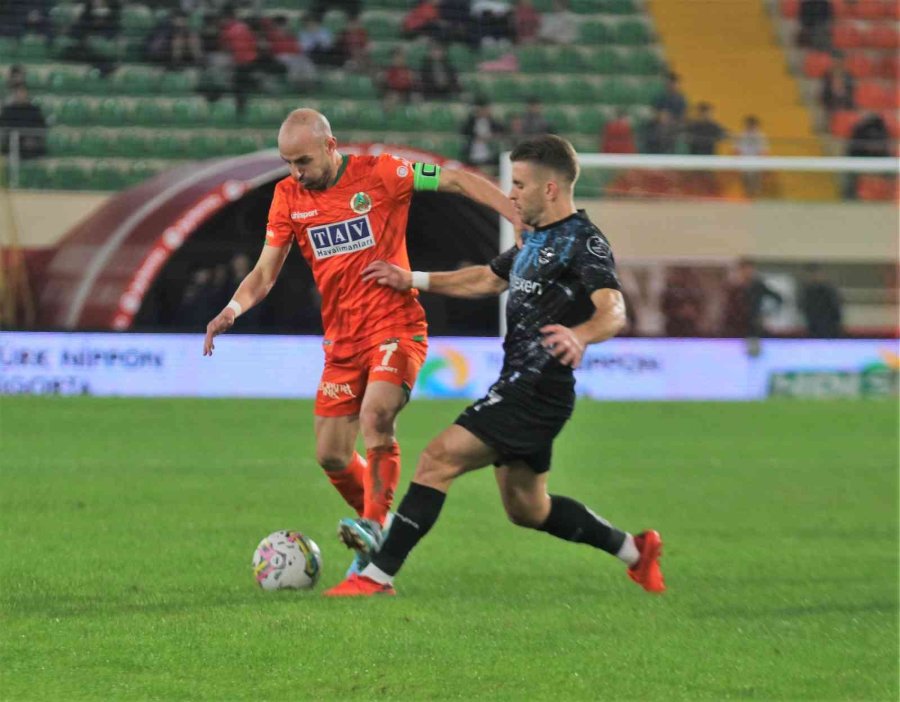 Spor Toto Süper Lig: Corendon Alanyaspor: 0 - Adana Demirspor: 0 (maç Sonucu)