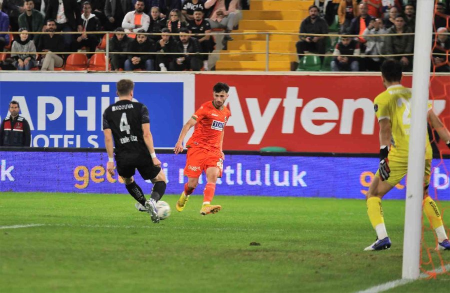 Spor Toto Süper Lig: Corendon Alanyaspor: 0 - Adana Demirspor: 0 (maç Sonucu)
