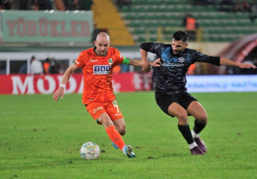 Spor Toto Süper Lig: Corendon Alanyaspor: 0 - Adana Demirspor: 0 (maç Sonucu)