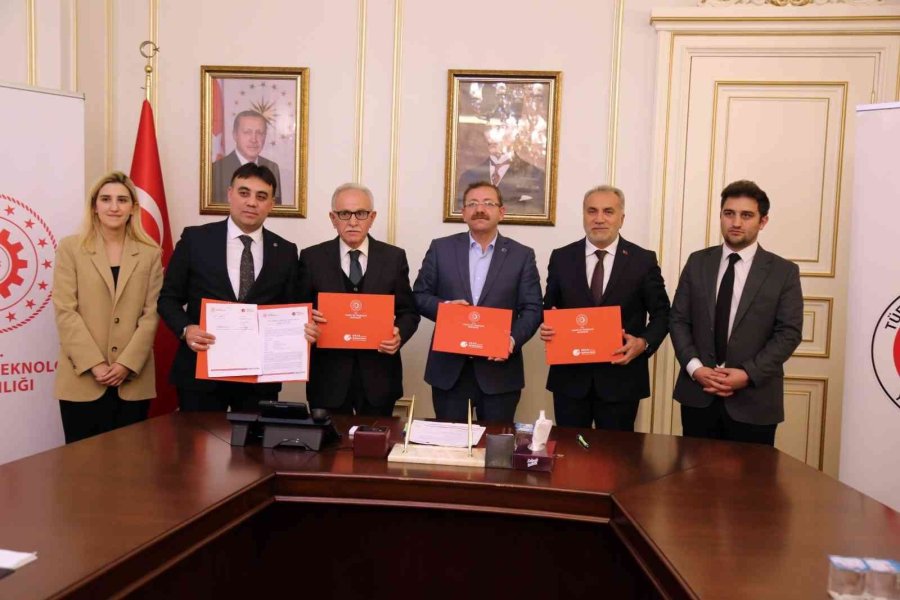 Yozgat’ta Genç Fikirler Fabrikası Açılıyor