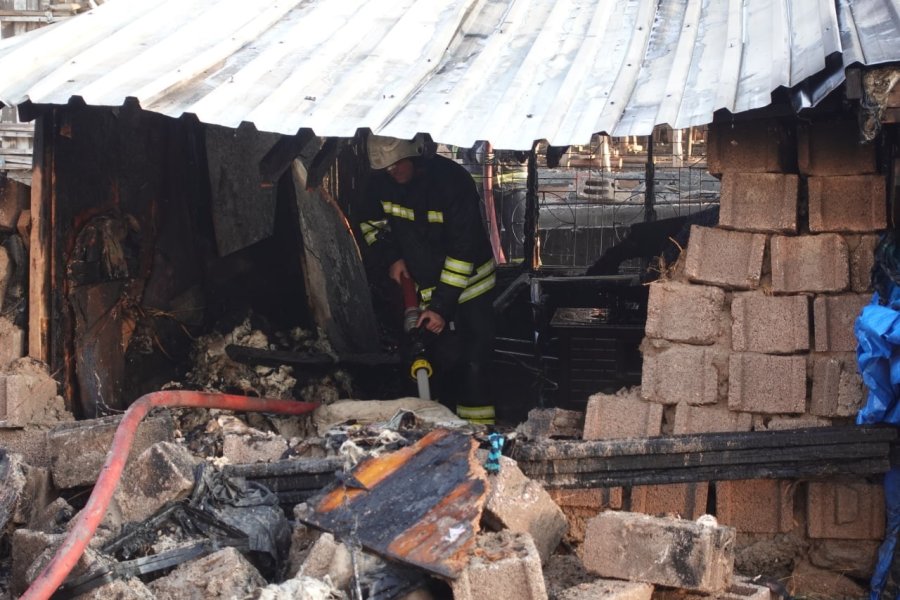 Sahibinin İçinde Kaynak Yaptığı Müştemilat Yandı