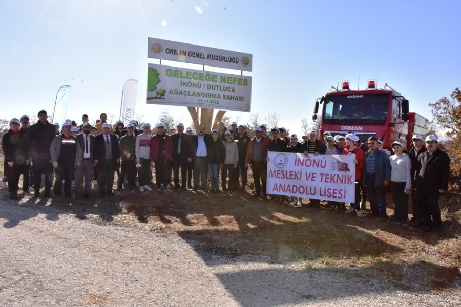 İnönü’de 5 Bin Fidan Toprakla Buluştu