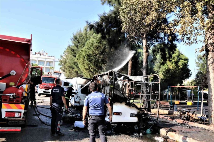 Alev Alev Yanan Karavanda Dinlenen Kadın Ölümden Döndü