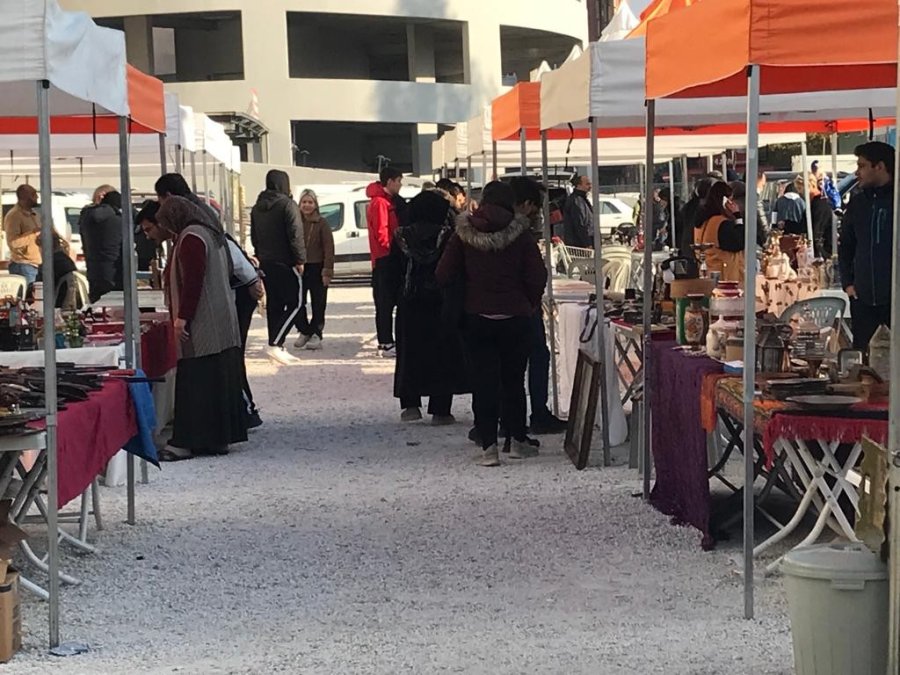 Eskişehir Antika Pazarı’na Öğrenci Etkisi