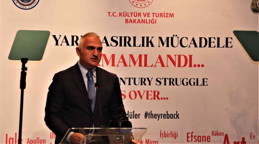 Yıllar Önce Türkiye’den Yağmalanarak Amerika’ya Götürülen 9 Parçadan Oluşan 6 Eser Ait Oldukları Yere Kazandırıldı