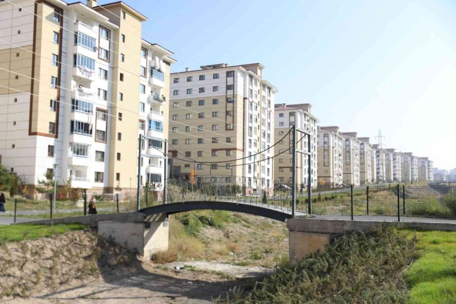 Yapılan Yeni Çalışmalarla Esnaf Toki’nin Çehresi Değişti