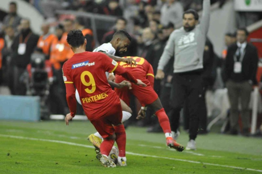 Spor Toto Süper Lig: Kayserispor: 1 - Konyaspor: 2 (maç Sonucu)