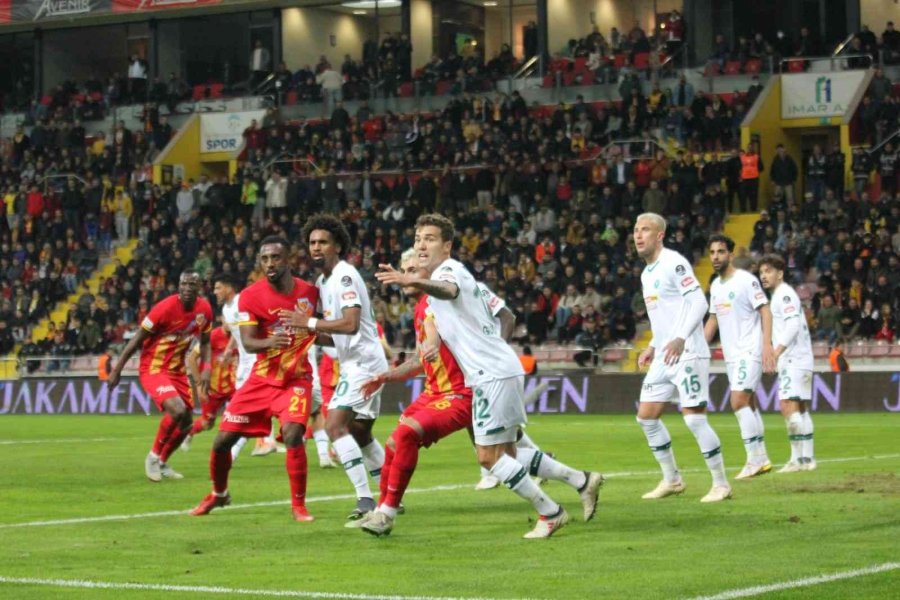 Spor Toto Süper Lig: Kayserispor: 1 - Konyaspor: 2 (maç Sonucu)