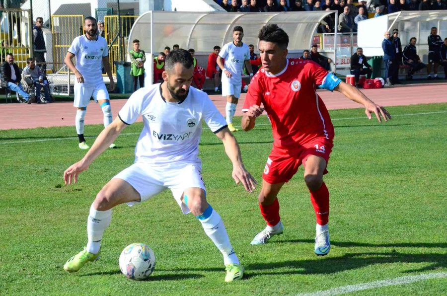 Tff 3. Lig: Karaman Fk:1 - Kuşadasıspor:1