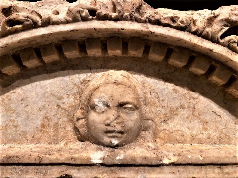 Yıllar Önce Türkiye’den Yağmalanarak Amerika’ya Götürülen 9 Parçadan Oluşan 6 Eser Ait Oldukları Yere Kazandırıldı