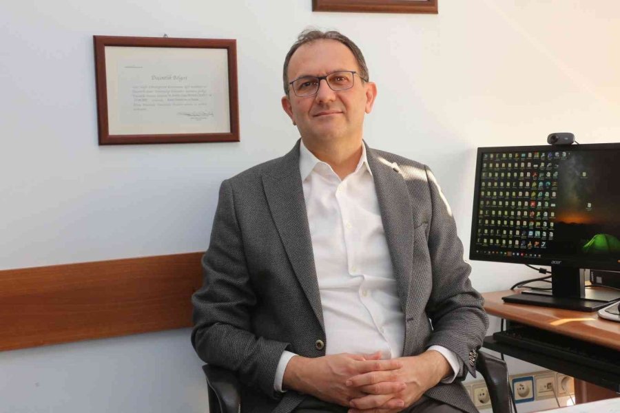 Tek Yumurta İkizlerine, Anne Karnında Hayati Dokunuş