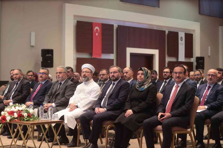 Diyanet İşleri Başkanı Erbaş: "dünya Müslümanlarının Türkiye’den Beklentisi Büyük"