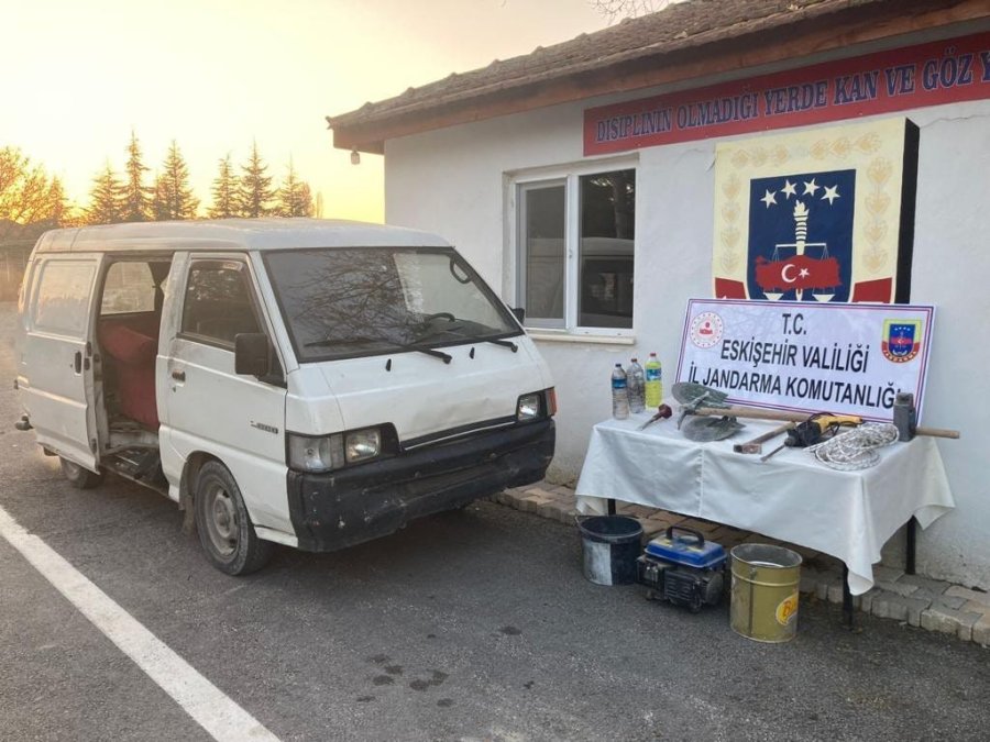 Kaçak Kazıya Jandarmadan Suçüstü