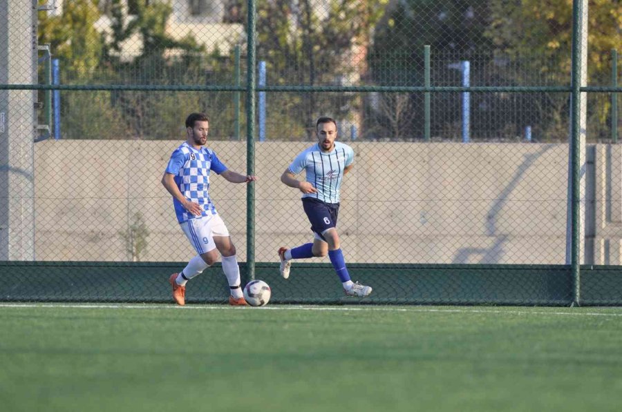 Kayseri Süper Amatör Küme: Sungur Fk: 3 - Gaziosmanpaşaspor: 0