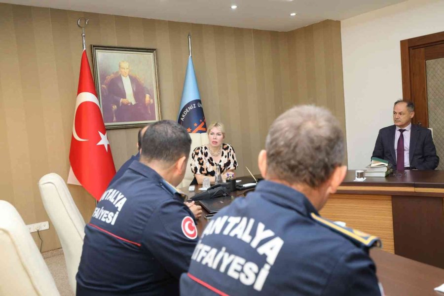 Yangınlarla Mücadelede Aü İle Büyükşehirin 25 Yıllık İş Birliği