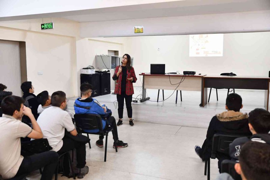 46 Okulda 2 Bin 794 Öğrenciye İklim Değişikliği Ve Enerji Yönetimi Eğitimi