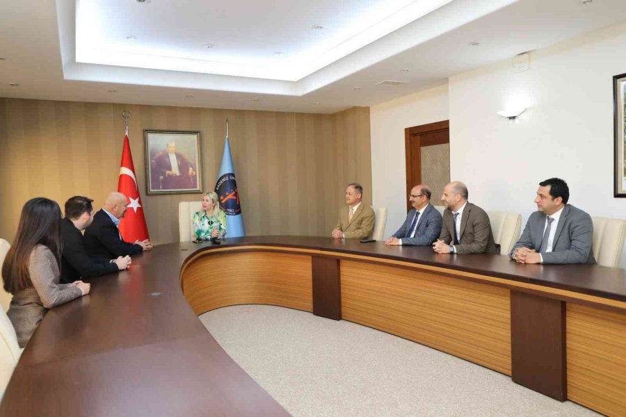 Elektrik-elektronik Mühendisliği Bölümü Öğrencilerine Alanda Staj İmkanı