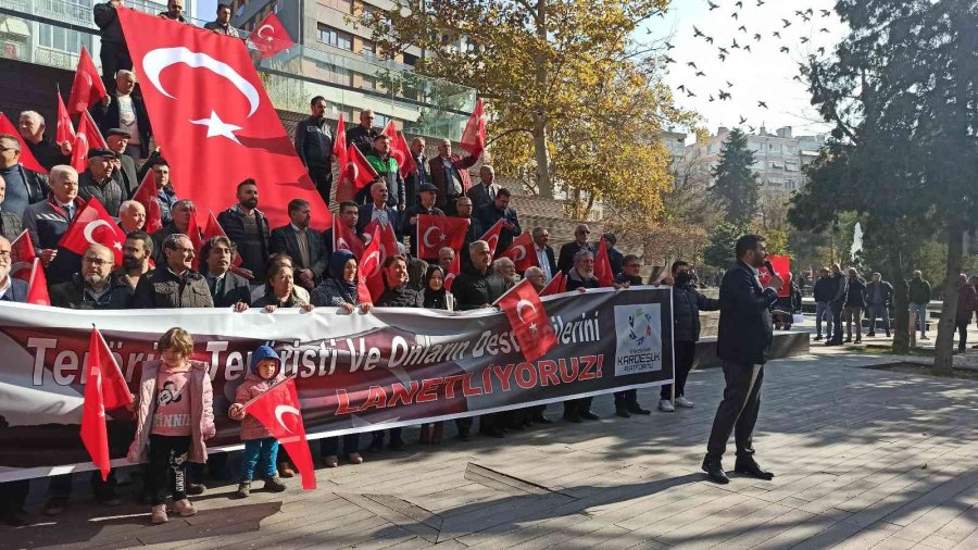 Eskişehir Kardeşlik Platformu Basın Açıklamasında Terörü Lanetledi