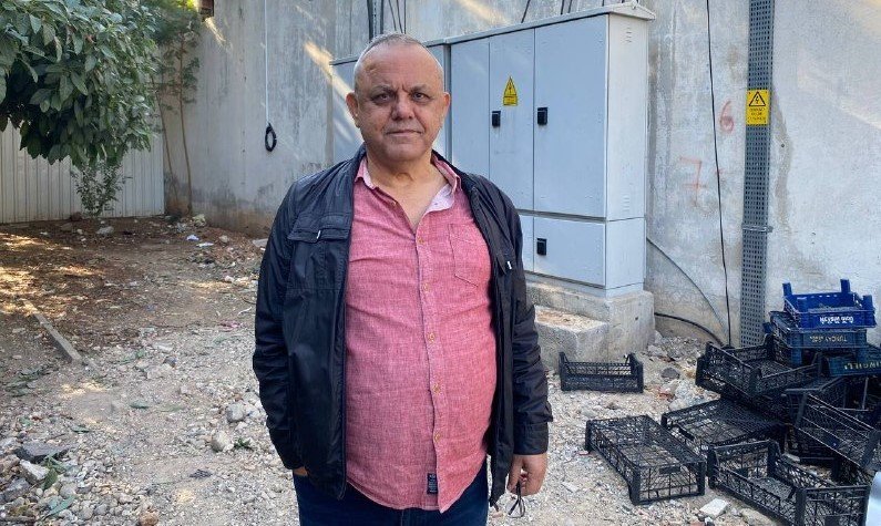 Yer Altından Kilometrelerce Yürüyerek Elektrik Kablolarını Çalan Hırsızlar Hal Esnafını Canından Bezdirdi