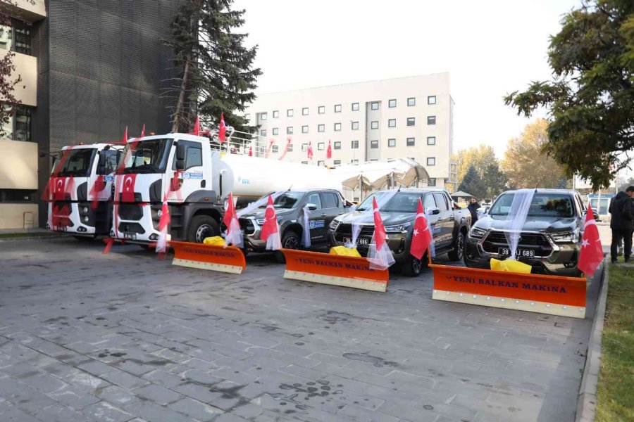 Melikgazi Belediyesi Yeni Araçlarla Kışa Hazır
