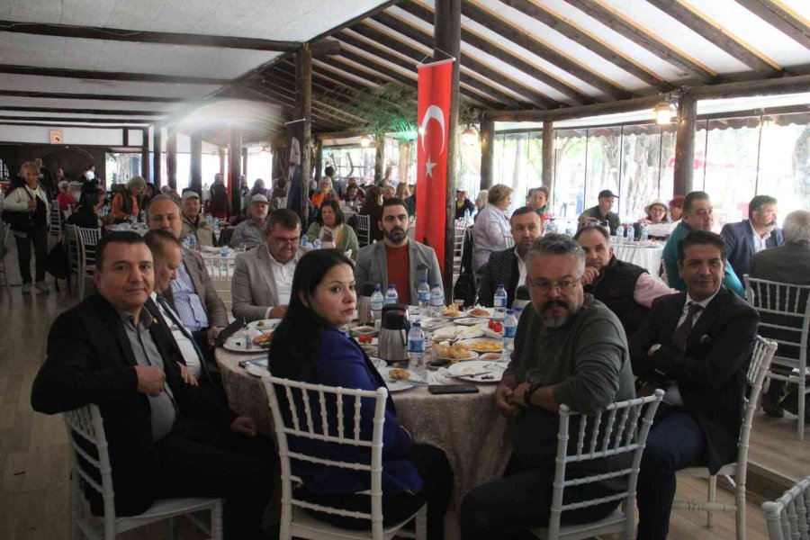 Has Yörükler, Yaşayan Bir Yörük Köyü Kuracak