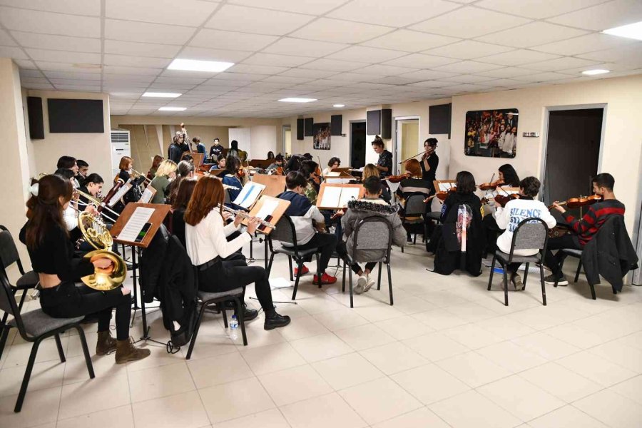Muhteşem Konser Öncesi Son Provalar