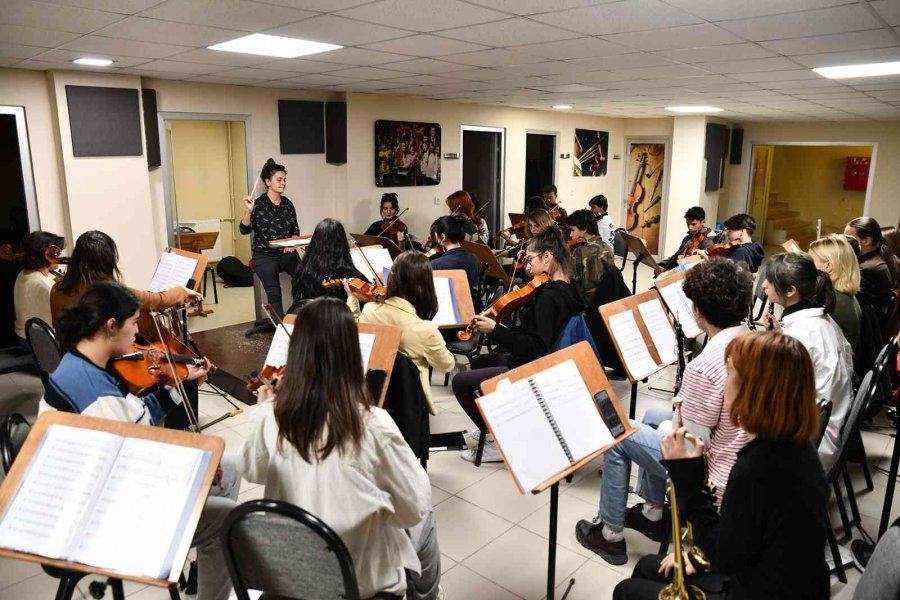 Muhteşem Konser Öncesi Son Provalar