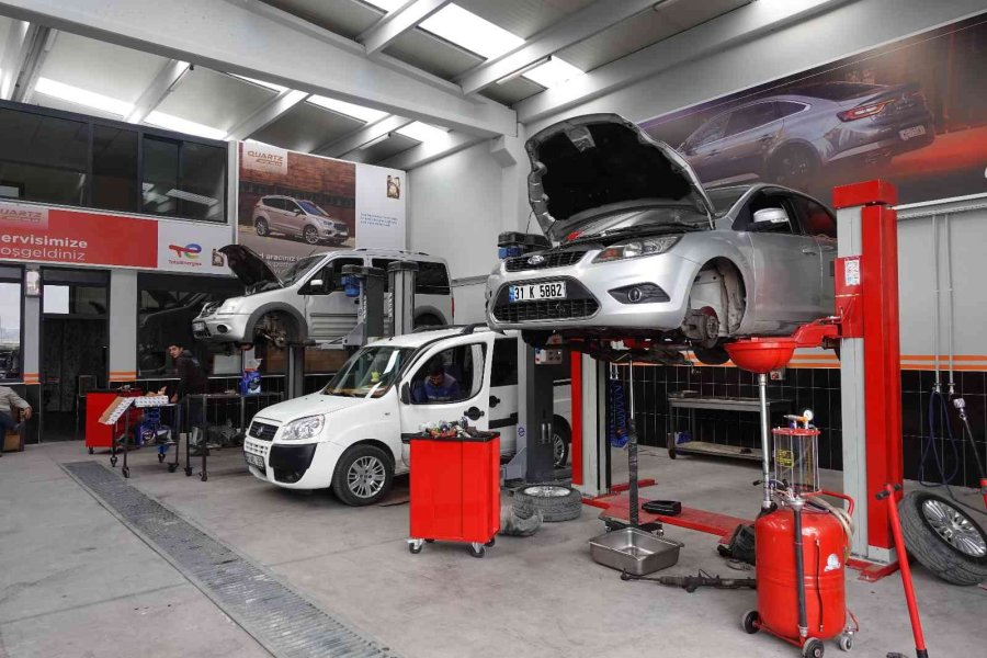 Kışlık Bakımların Başladığı Oto Sanayide Ustalardan Araç Sahiplerine Uyarı