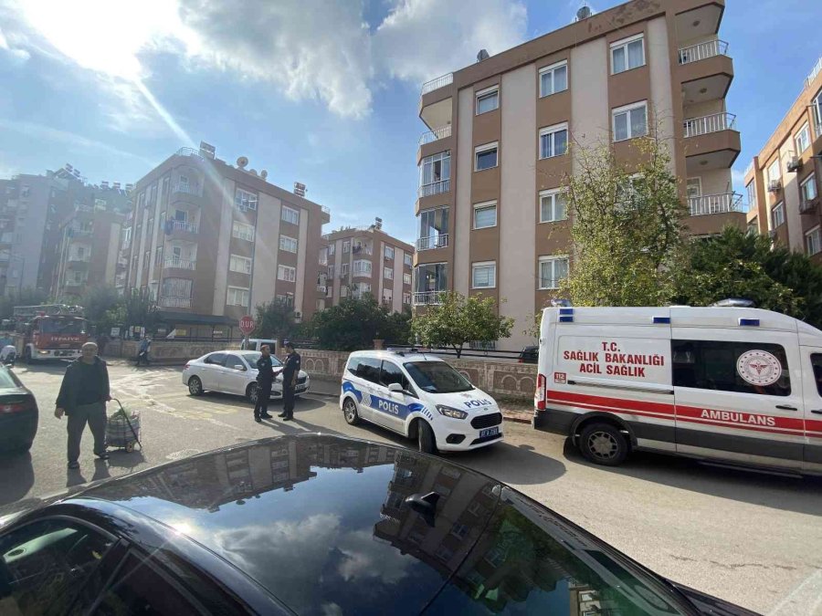 5 Katlı Binadaki Yangın Korkuttu