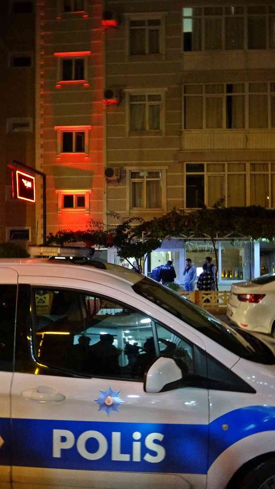 Kaldığı Pansiyonun Odasında Sandalyede Oturur Vaziyette Ölü Bulundu