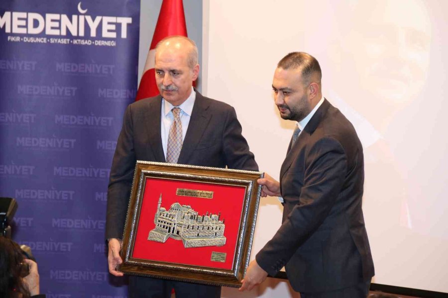 Numan Kurtulmuş’tan Göçmen Sorununa İlişkin Açıklama