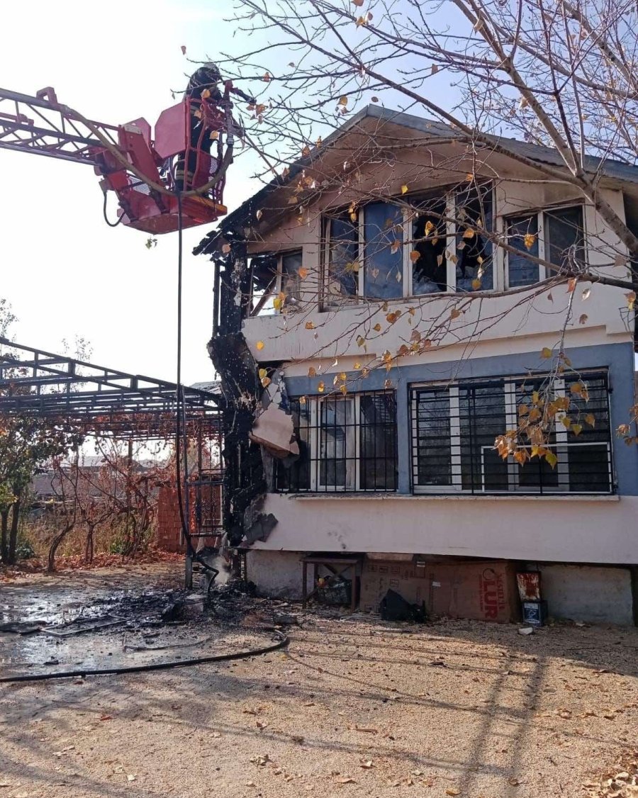 Bağ Evini Kundaklayan Şüpheli Yakalandı