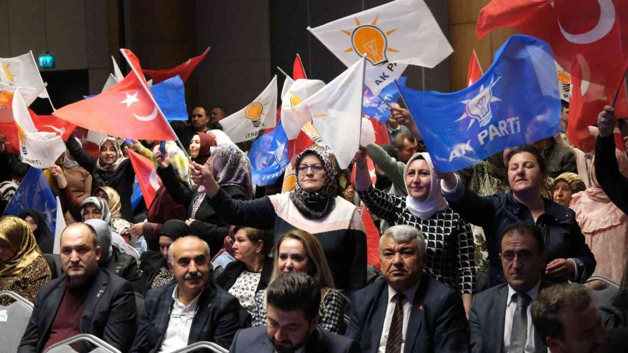 Numan Kurtulmuş: "birileri Savaşı Bitirmemek İçin, Yine Birilerinin Sırtını Sıvazladı”