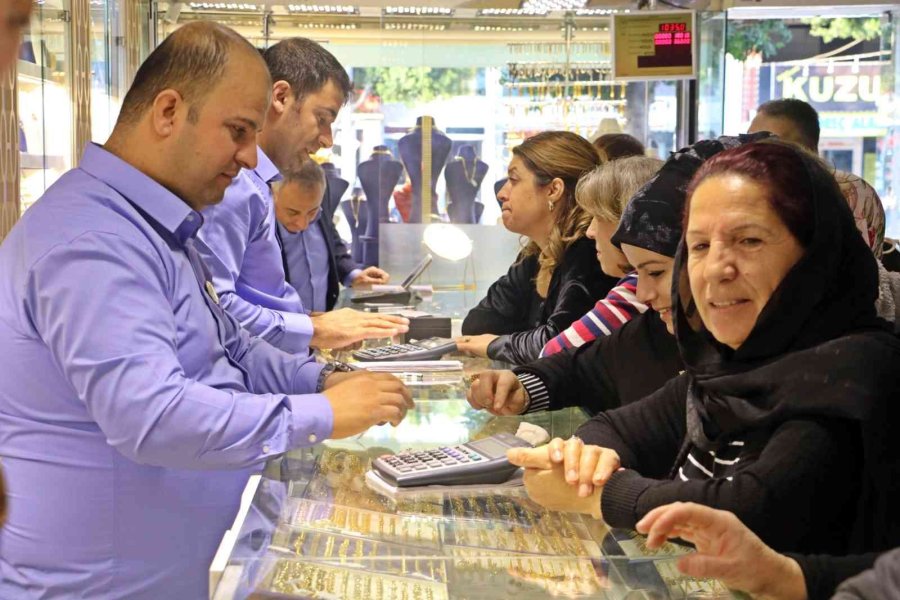 Cengiz Kuyumculuk’tan Altın Tavsiye: “yıl Sonuna Kadar Altınlarınızı Bozdurmayın”