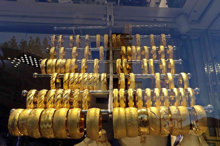 Cengiz Kuyumculuk’tan Altın Tavsiye: “yıl Sonuna Kadar Altınlarınızı Bozdurmayın”