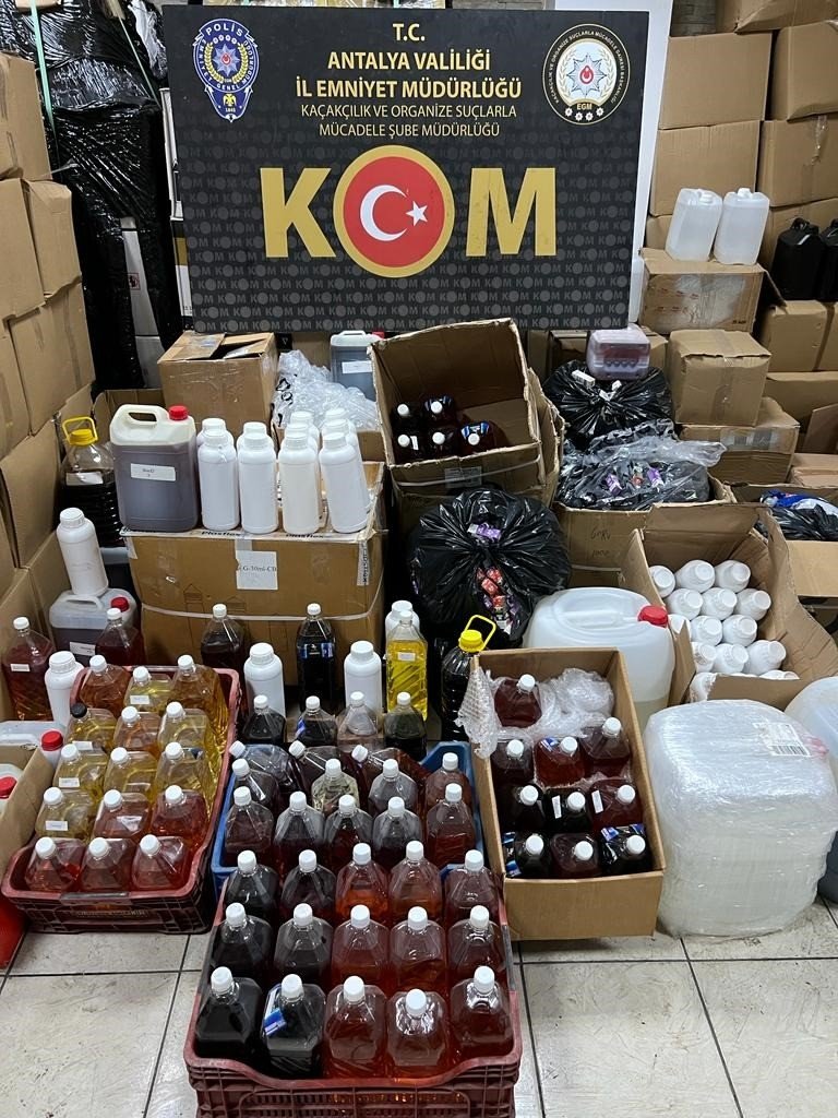 Sosyal Medya Üzerinden Elektronik Sigara Satışına Polis Baskını