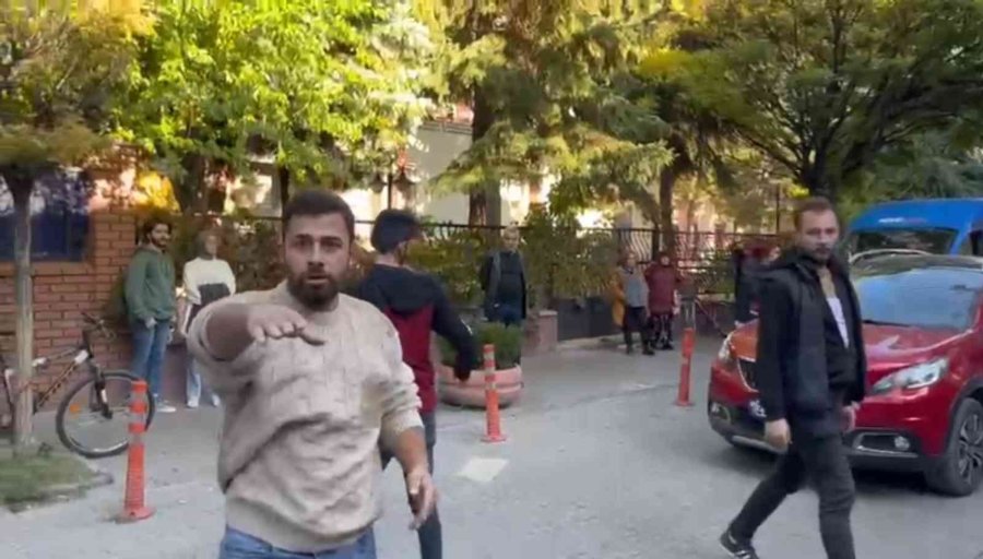 İha Muhabirini Tehdit Eden Şahıs Özür Diledi