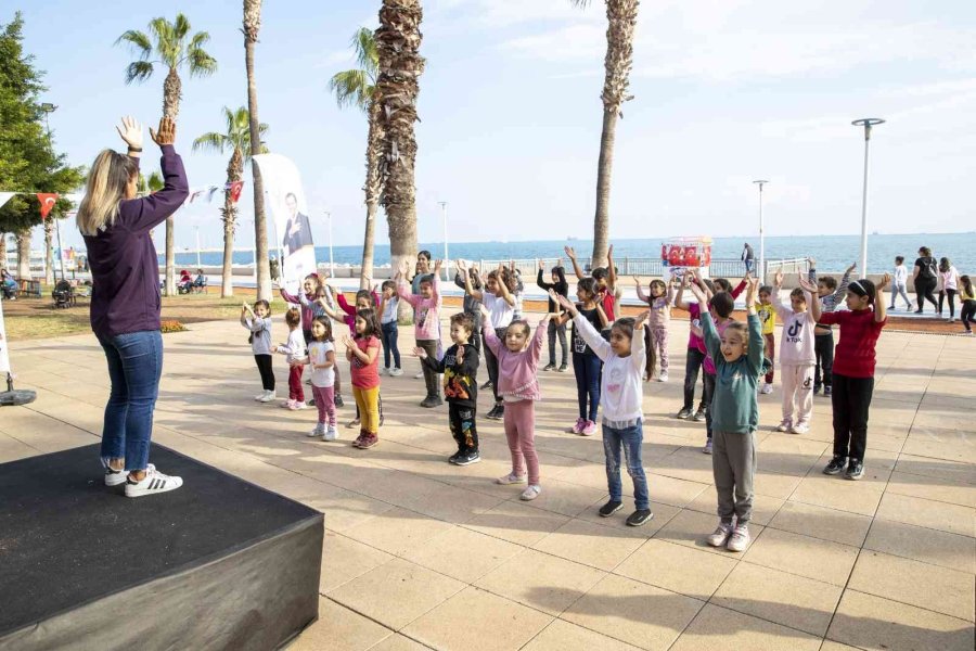 Etkinlik Ve Sanat Merkezinde Etkinlikler Bitmiyor