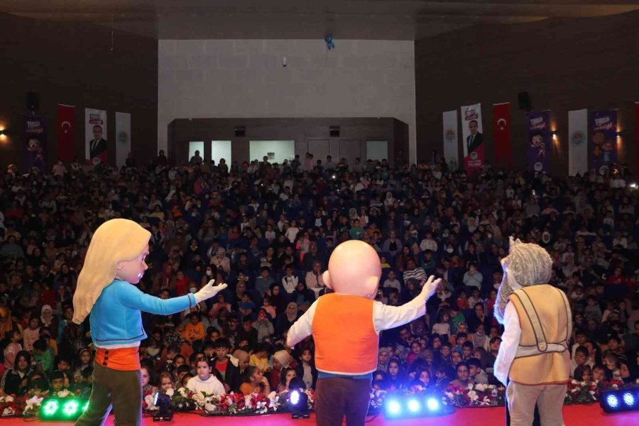 7 Günlük Tatilin Keyfini Toroslar Çocuk Şenliği’nde Çıkardılar