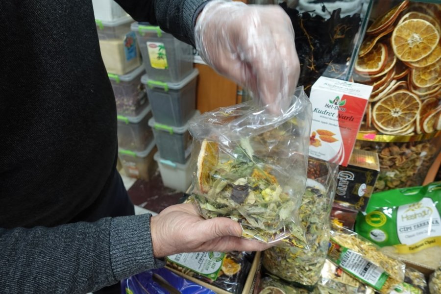 Aktarların Soğuk Algınlığına Karşı Önerisi “kış Çayı” Oldu