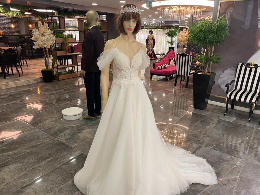 Z Kuşağı Sade Gelinlik Tercih Ediyor