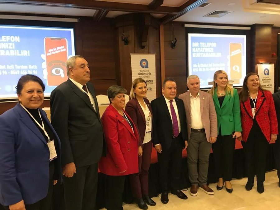 Mersin Büyükşehir Belediyesinin Kadın Alanındaki Uygulamaları Anlatıldı