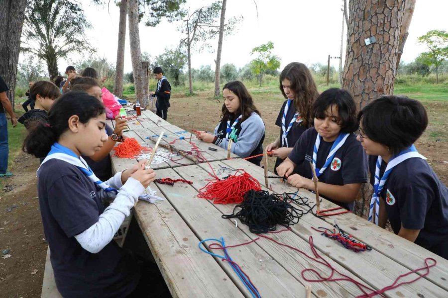 Büyükşehir İzcileri Zeytin Park’ta Kamp Yaptı