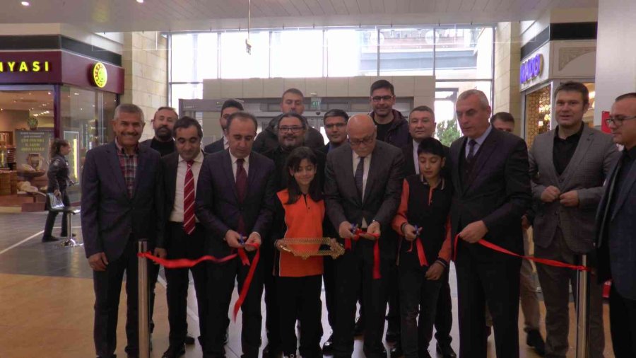 Öğretmenlerden 24 Kasım’a Özel Fotoğraflı Sergi