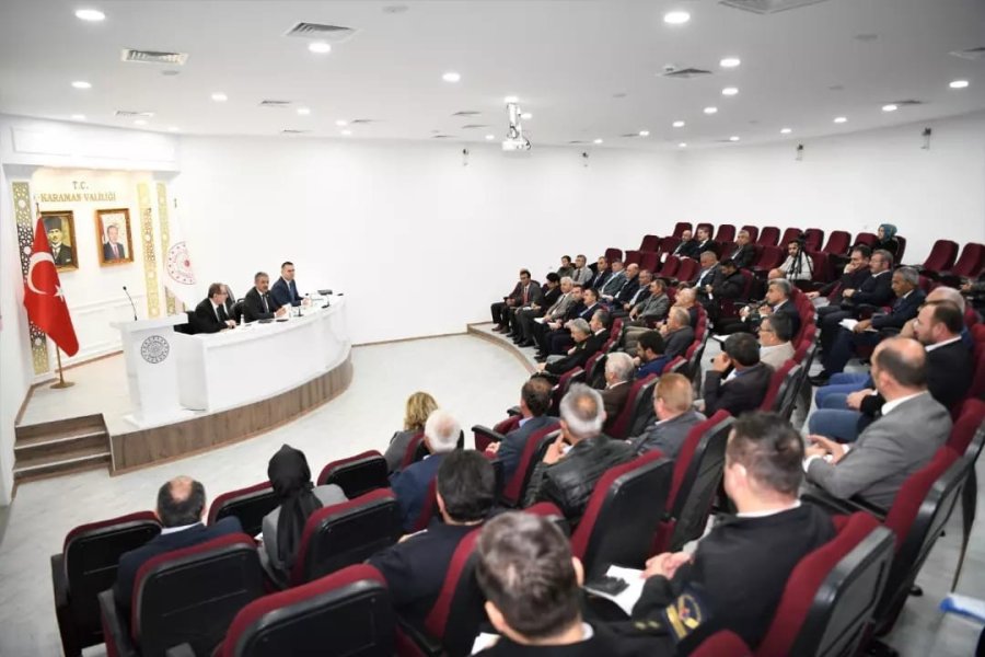 Vali Tuncay Akkoyun, Köy Muhtarlarını Dinledi