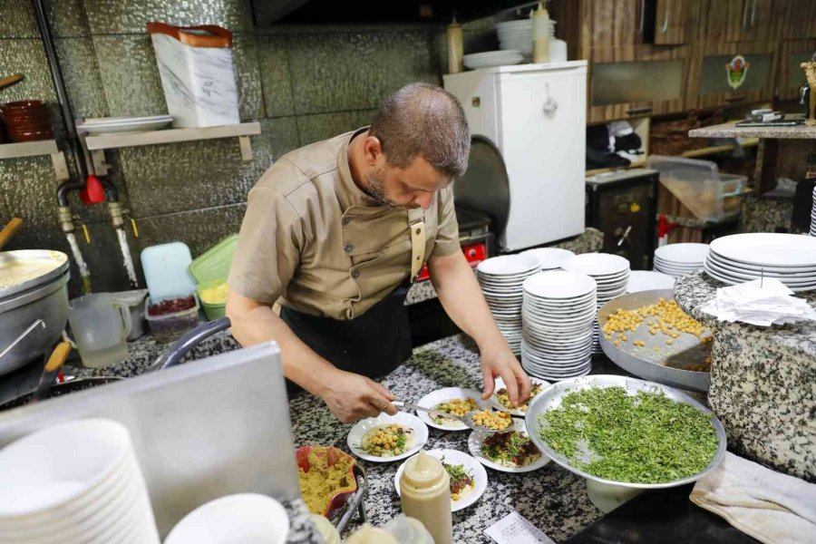 Uluslararası Tarsus Festivali, Esnafı Sevindirdi