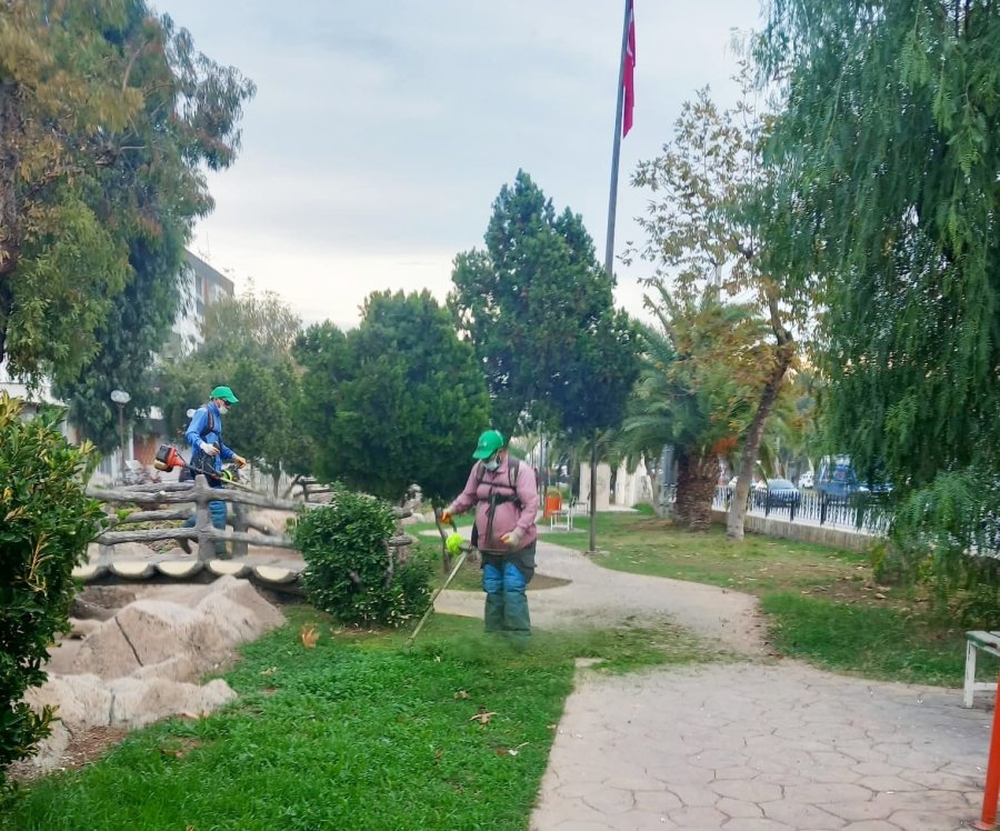 Toroslar’da Yeşil Alanlar Kışa Hazırlanıyor
