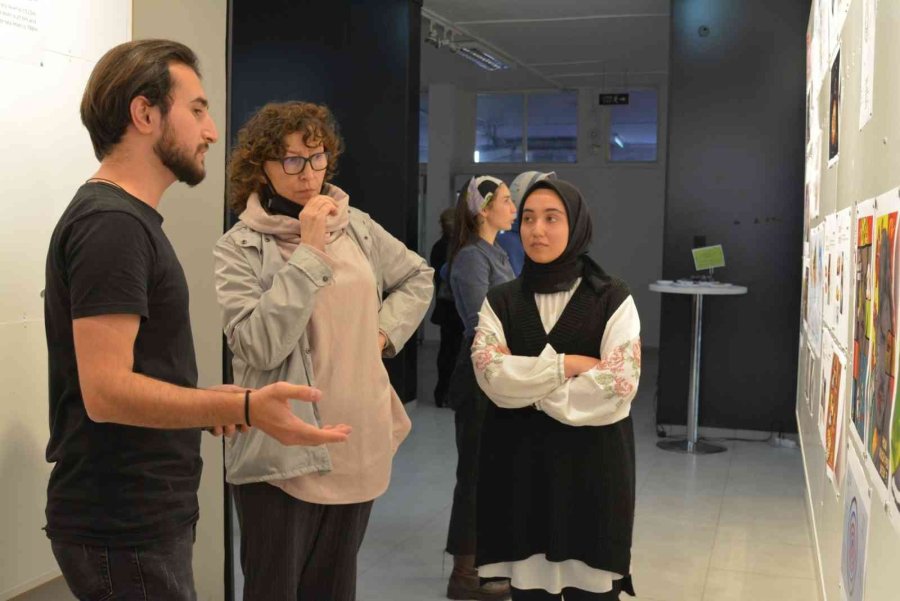 Gsf’den ’’cross-cultural Data Visualisation Sergisi’’